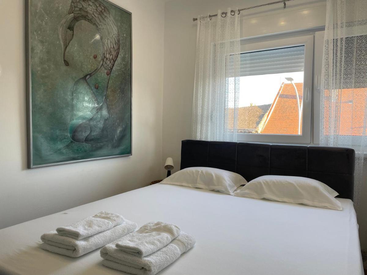 Sunny Apartment Vrsac Extérieur photo